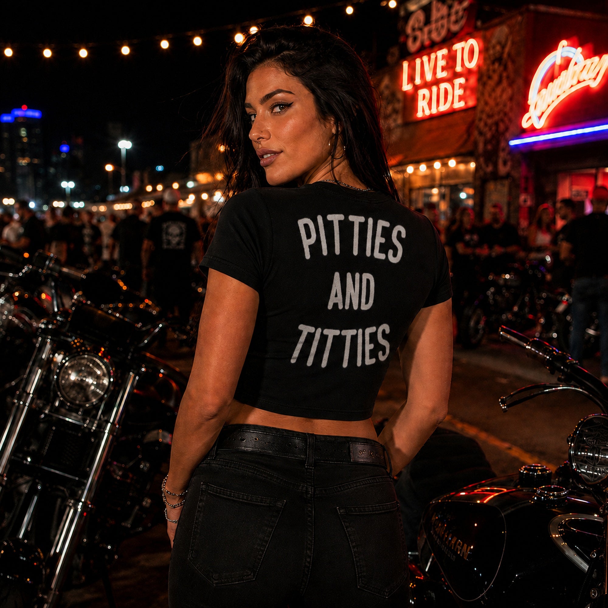 Dog Head Women's Cropped T-Shirt